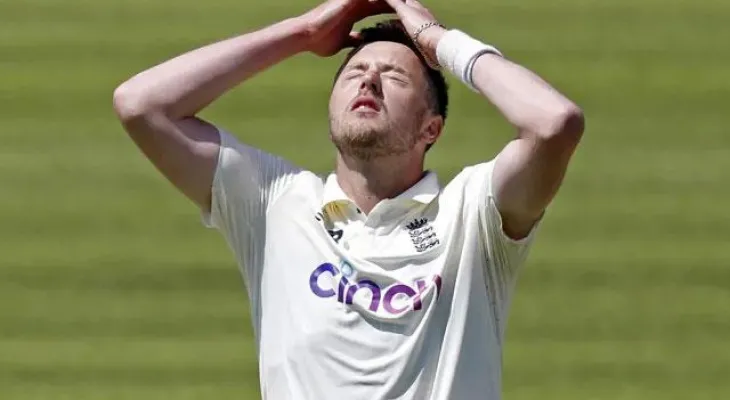 इङ्ल्यान्डका रोबिन्सनले बनाए लज्जास्पद कीर्तिमान