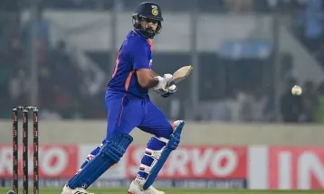 टी–२० विश्वकप फाइनल : केशव महाराजले एकै ओभरमा लिए रोहित र पन्तको विकेट लिए