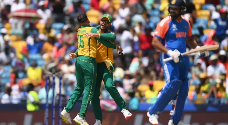 टी–२० विश्वकप फाइनल : पावरप्लेमा रोहित, पन्त र सूर्य आउट