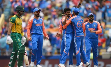 टी–२० विश्वकप फाइनल : लक्ष्य पछ्याएको दक्षिण अफ्रिकाको पहिलो विकेट खस्यो