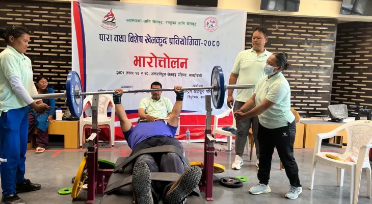 भारोत्तोलनमा सरितालाई स्वर्ण