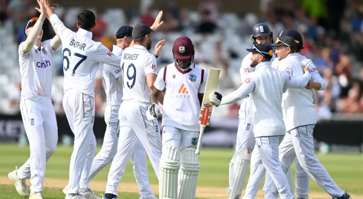 वेस्ट इन्डिजविरुद्धको दोस्रो टेस्टमा पनि इङल्याण्ड विजयी