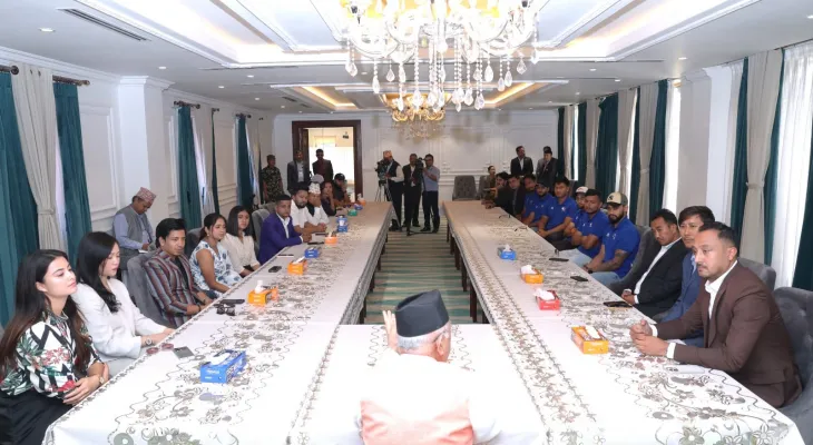 प्रधानमन्त्री ओलीको टियु क्रिकेट मैदान बारे क्यानका पदाधिकारी र खेलाडीसँग छलफल