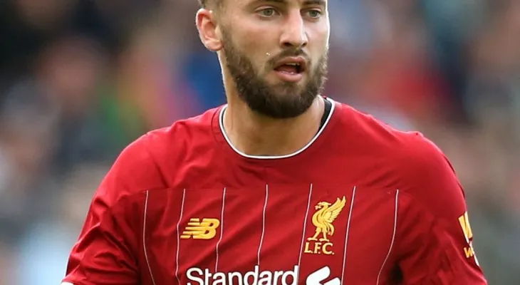 लिभरपुलका डिफेन्डर नेट फिलिप्स वेस्ट ब्रोमसँग तीन वर्षका लागि अनुबन्धित