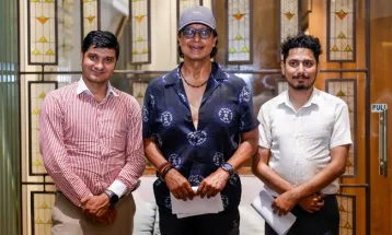 अभिनेता राजेश हमाल कर्णाली यसभिएसको ब्राण्ड एम्बेसडरमा अनुबन्धित