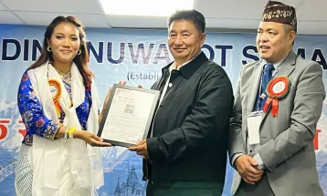 सरिना युकेमा सम्मानित