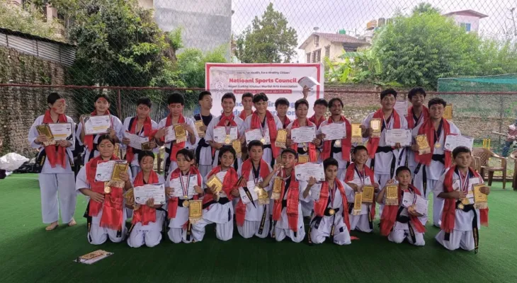 टोखा र तारकेश्वर शाखाको ब्ल्याक बेल्ट ग्रेडिङ