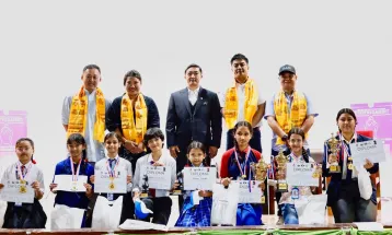 हिमालयन क्वीन्स ग्याम्बिटमा ७ वर्षदेखि ६७ वर्षसम्मका खेलाडीको प्रतिस्पर्धा, प्रिसियस च्याम्पियन