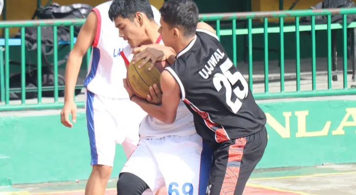 ग्रिनल्यान्ड अन्तरविद्यालय बास्केटबल : ग्रिनल्यान्ड र न्युटन सेमिफाइनलमा