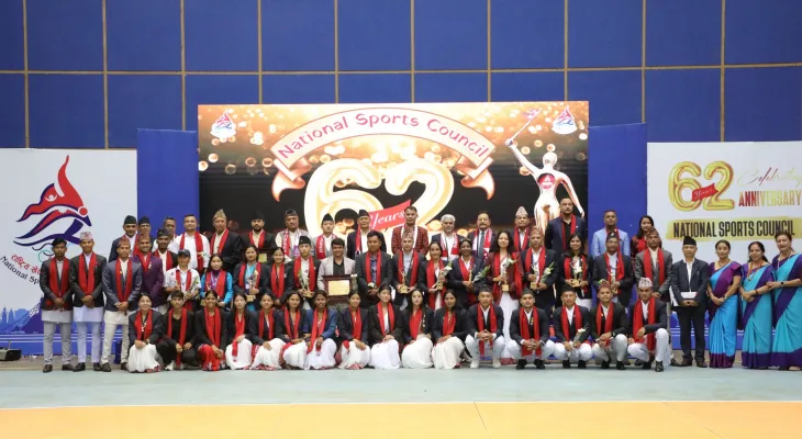 विश्वकप रजत विजेता खो खो टिम उत्कृष्ट