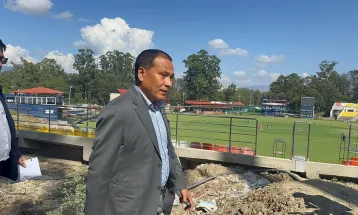 कुलमानले गरे टियू क्रिकेट मैदानको अनुगमन, चाँडो काम सक्न निर्देशन