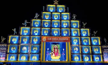 भद्रपुरमा राष्ट्रिय क्रिकेट खेलाडीहरूको तस्बिरसहित आकर्षक कालीपूजा पण्डाल निर्माण