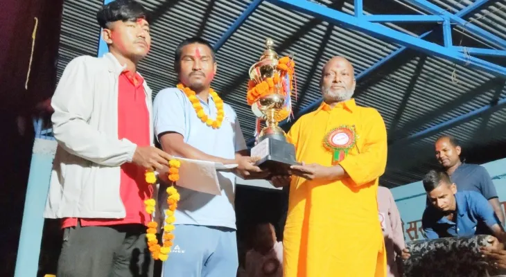 प्रोग्रेसिभ युवा क्लब सप्तकोशीलाई प्रथम पचशिल्ड फुटबलको उपाधि