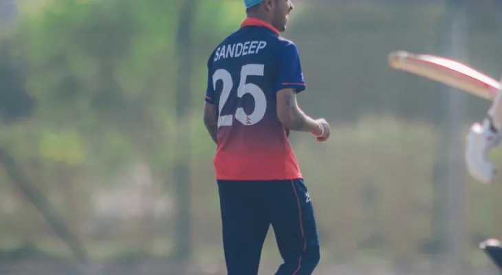 लामिछानेको बलिङमा शुबम रन्जाने आउट, अमेरिका ६ विकेट गुमाएर २५६/६