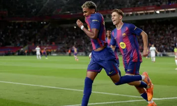 बार्सिलोनाको सहज जित, ला लिगामा रियल म्याड्रिडमाथि दबाब कायम