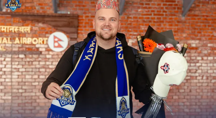 कर्णालीबाट खेल्न मार्क वाट नेपाल आइपुगे