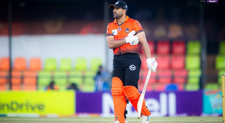 एनपिएलः चितवनका रवि बोपाराको अर्धसतक