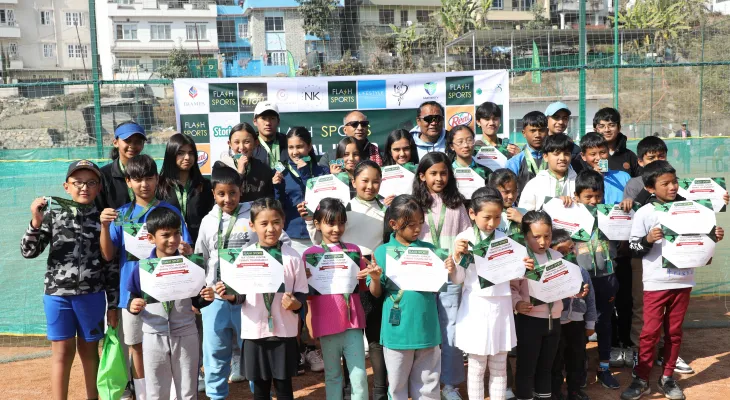 सोनाम, सारा र विश्वलाई स्वर्ण