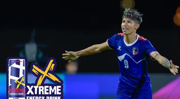 एक्स्ट्रिम एनर्जी ड्रिंकद्वारा फुटबल खेलाडी सावित्रा भण्डारीको उपचारका लागि रु ५ लाख सहयोग