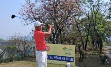 सूर्य नेपाल वेस्टर्न ओपन जारी, भुवन नगरकोटीलाई एक स्ट्रोकको अग्रता