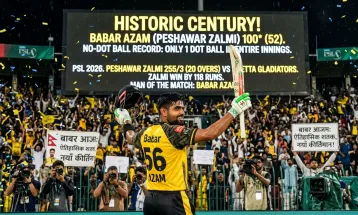 बाबर आजमको ऐतिहासिक पुनरागमन: ७८३ दिनपछि टी-२० शतक, गेल र कोहलीको कीर्तिमान ध्वस्त